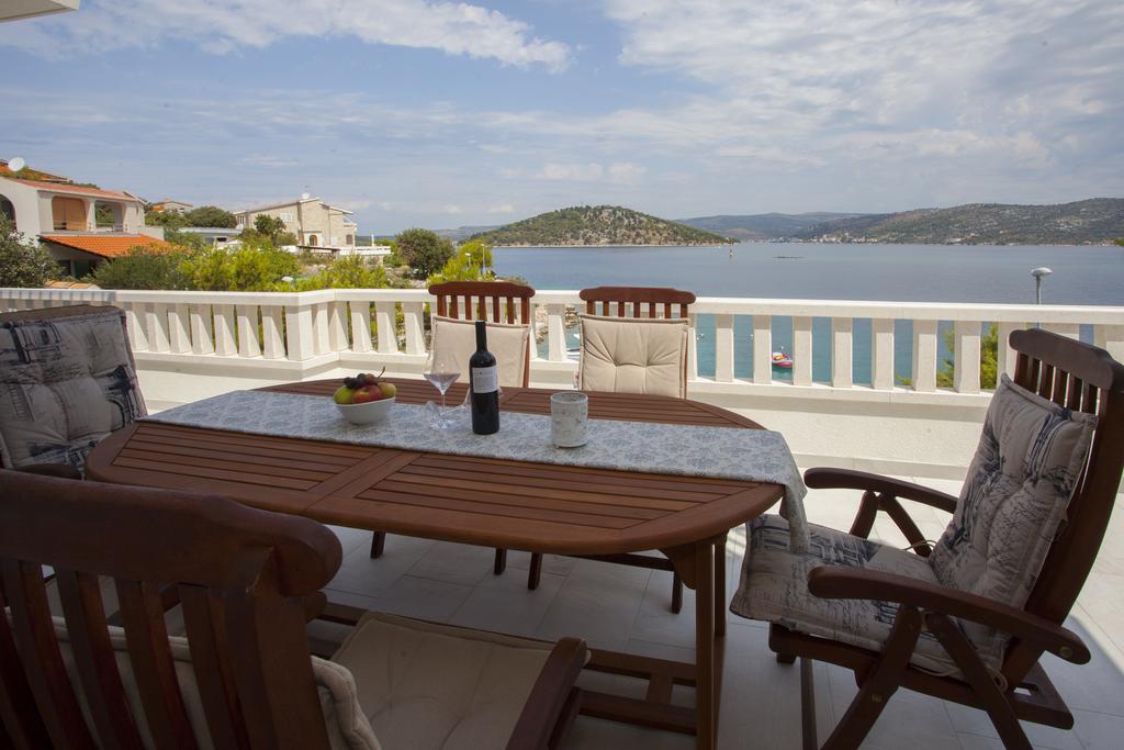 Villa Perun Ražanj 外观 照片